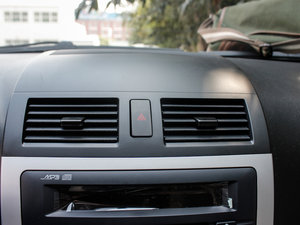 2012款1.6L 手动旗舰版 中控区