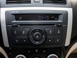 2012款1.6L 手动旗舰版 中控区