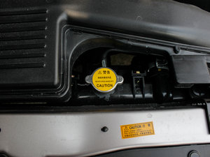2012款1.6L 手动旗舰版 其它