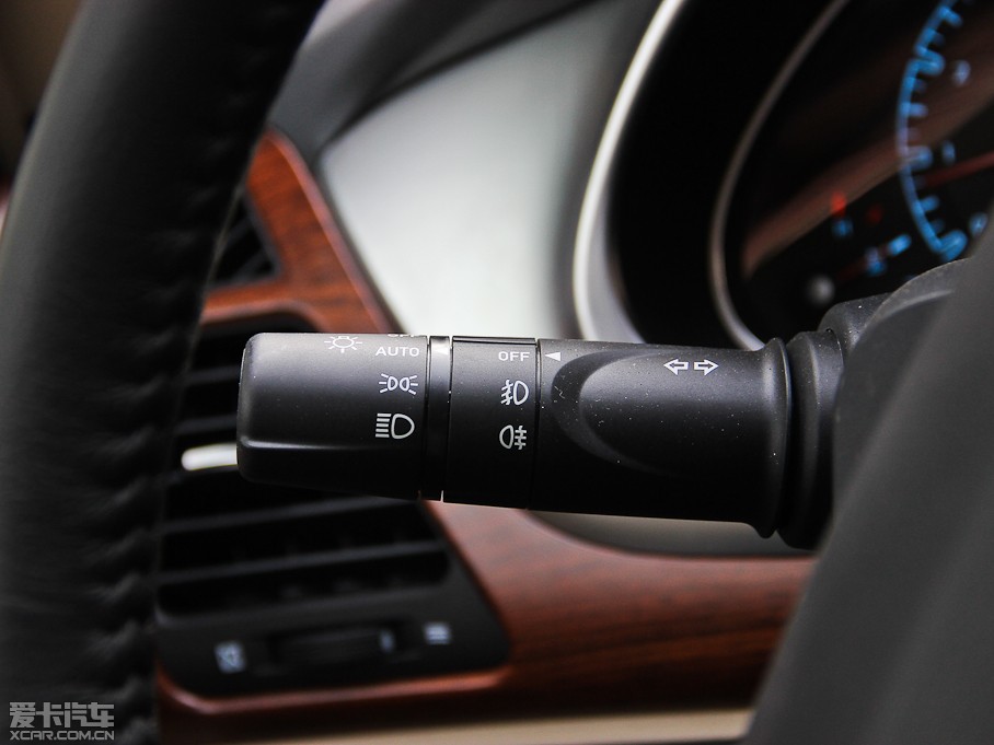 2014RM8 2.0L ԄӺA