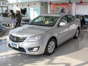 2014款2.0L 手动舒适型 左前45度