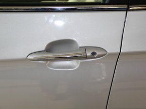 2014款2.0L 手动舒适型 主驾门拉手
