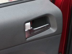 2012款1.3L 手动炫酷版 空间座椅