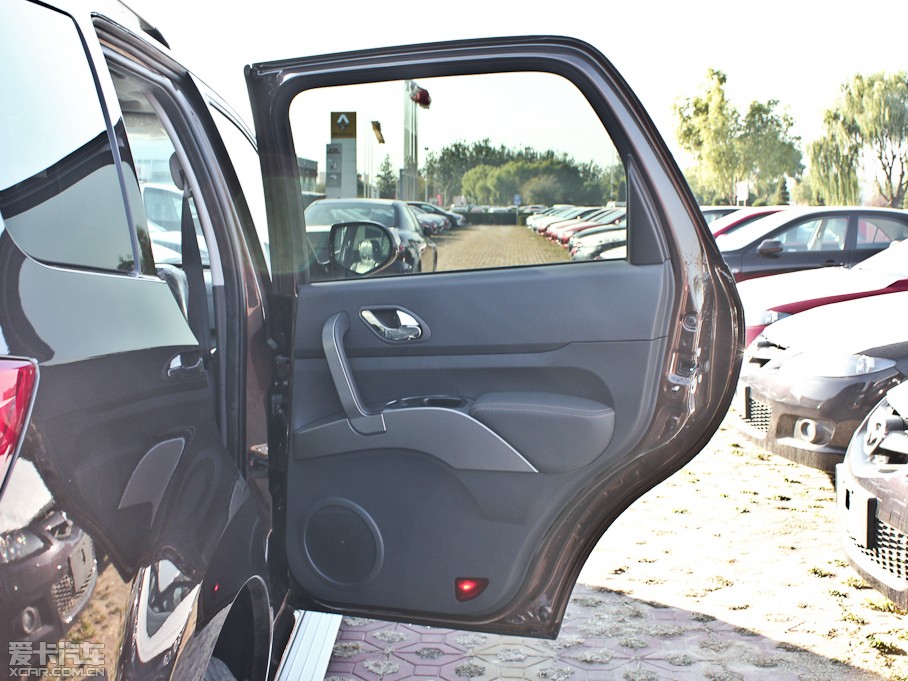 2013RTʿ 2.0L ԄӵL(fng)а