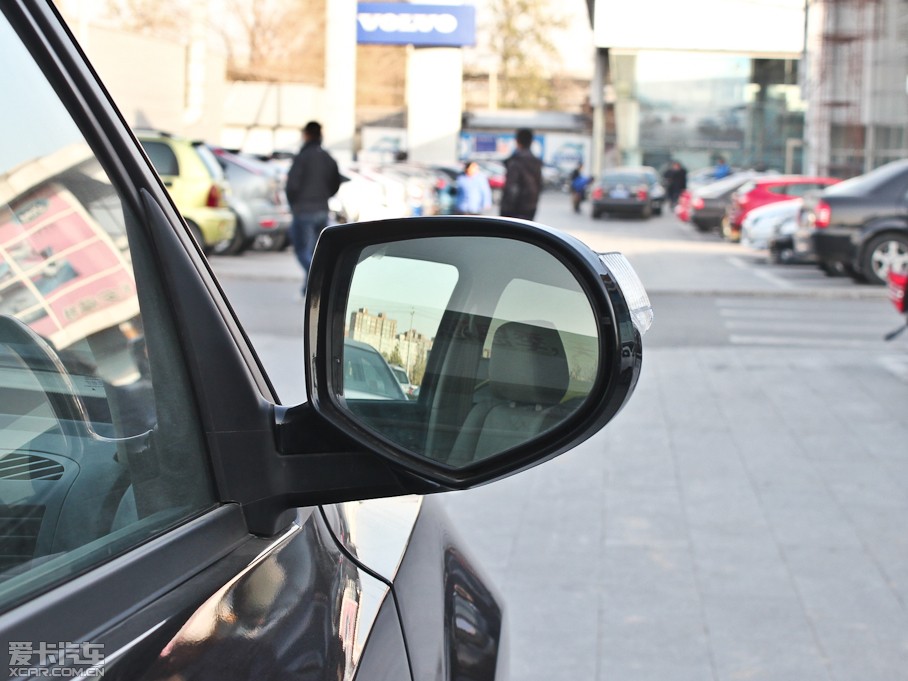 2013RTʿ 2.0L ք(dng)L(fng)а