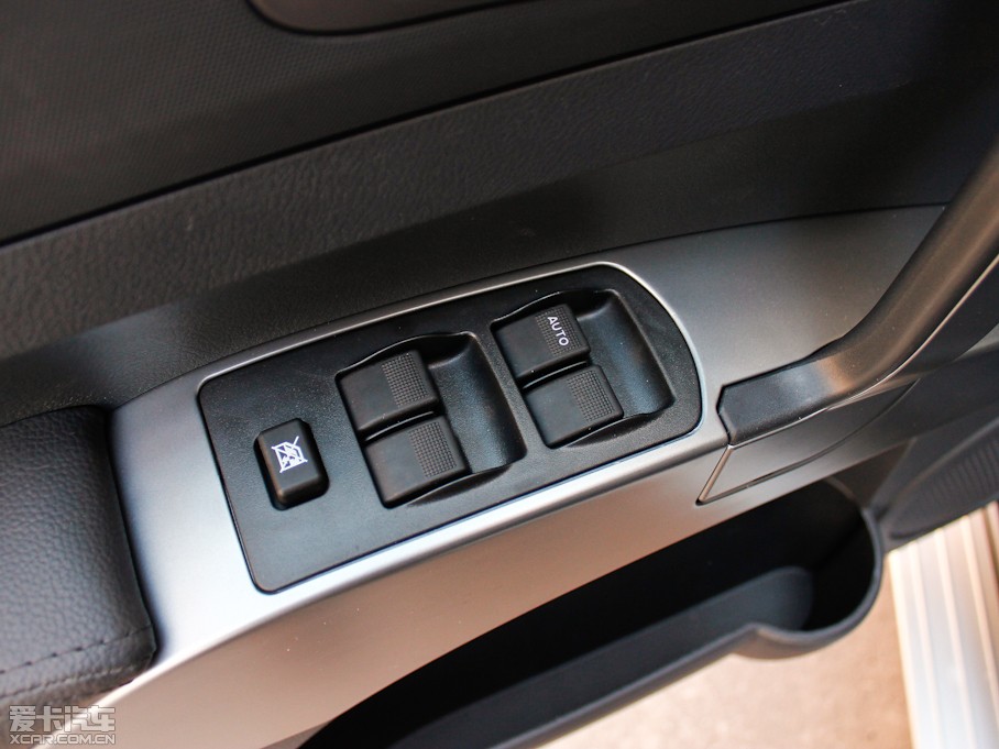 2013RTʿ 2.0L քӶоӢ