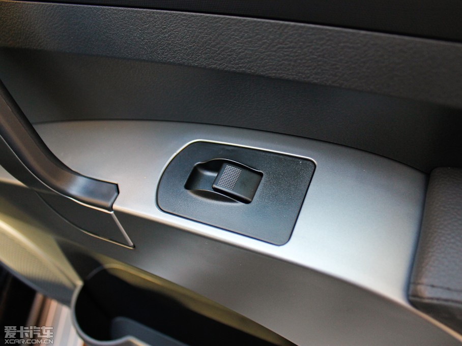 2013RTʿ 2.0L ք(dng)оӢ