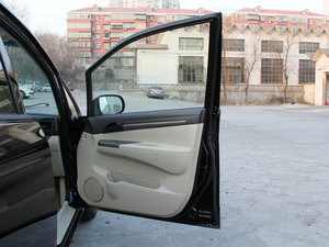 2013款1.6L 7座CVT乐享版 空间座椅