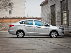 海馬汽車2013款海馬M3