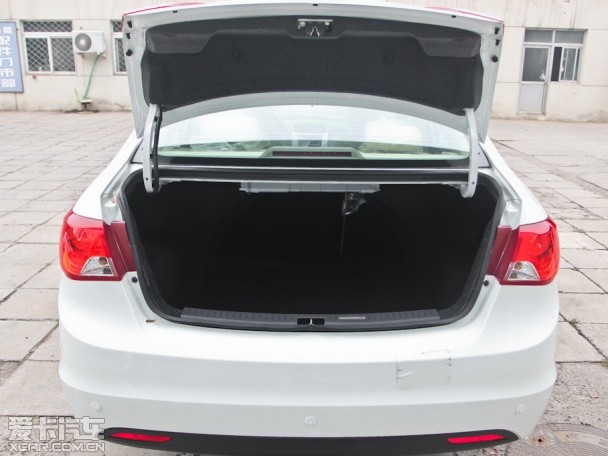 海馬汽車2013款海馬M3