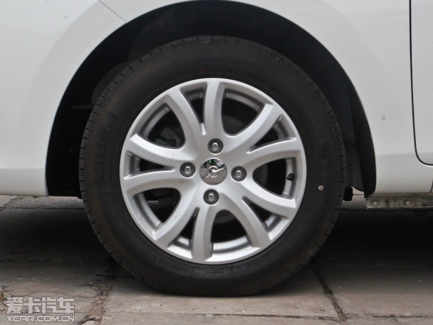 海馬汽車2013款海馬M3