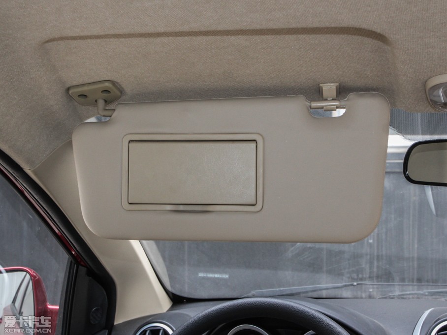 2013������� 1.5L AMT�`�Ӱ�