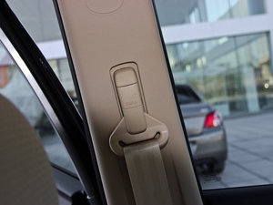 2014款1.5L 手动精英版 空间座椅
