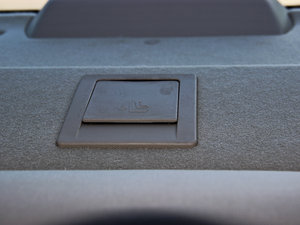 2014款1.5L 手动精英版 空间座椅