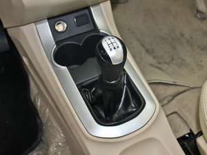 2014款1.5L 手动旗舰版 中控区