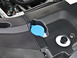 2014款1.6L 手动智尊版 其它