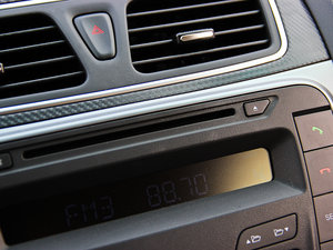 20141.6L Ԅ(dng)Ӣ п؅^(q)