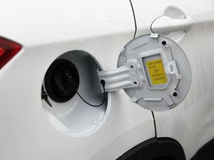2015款1.5T CVT智炫型 油箱盖