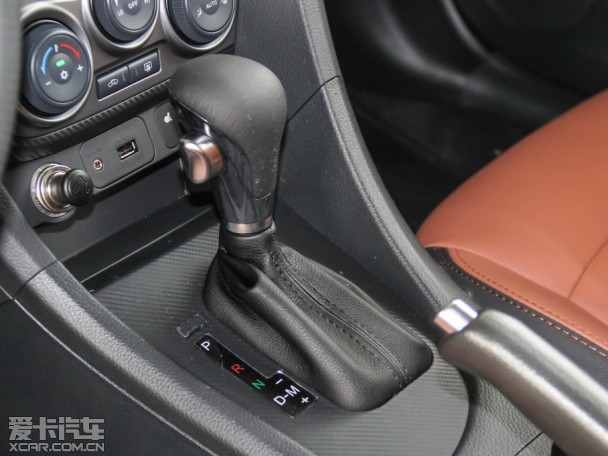 海馬汽車2015款福美來M5