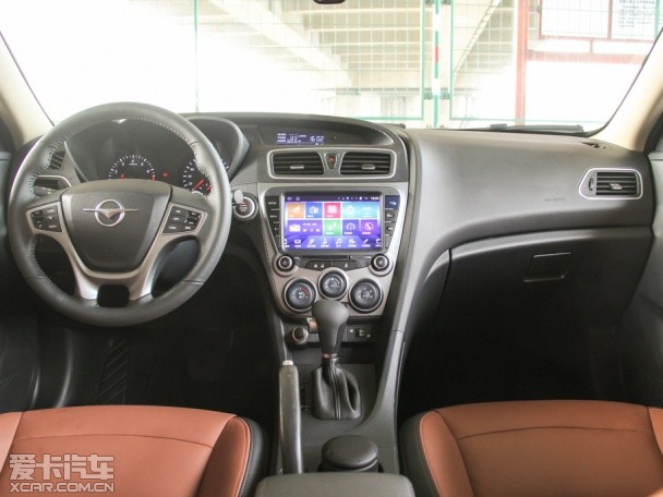 海馬汽車2015款福美來M5