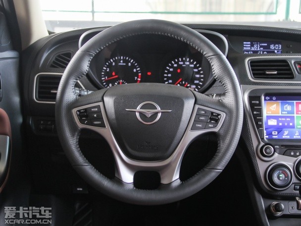 海馬汽車2015款福美來M5