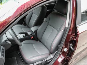 2015款1.5T CVT睿FUN型 主驾驶座椅