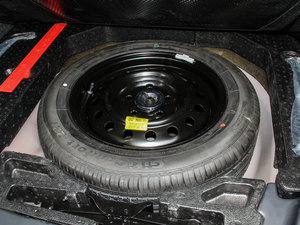 2015款1.5T CVT睿FUN型 备胎