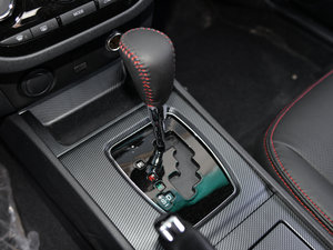 2015款1.5T CVT驭FUN型 换挡杆