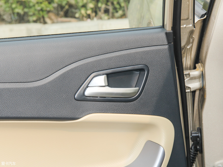 2016(li) 1.6L ք(dng)Ʒ(j)