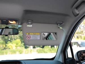 2016款2.0L 手动适·宜型 5座 空间座椅