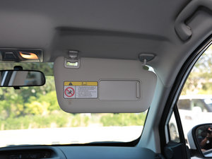 2016款2.0L 手动适·宜型 5座 空间座椅