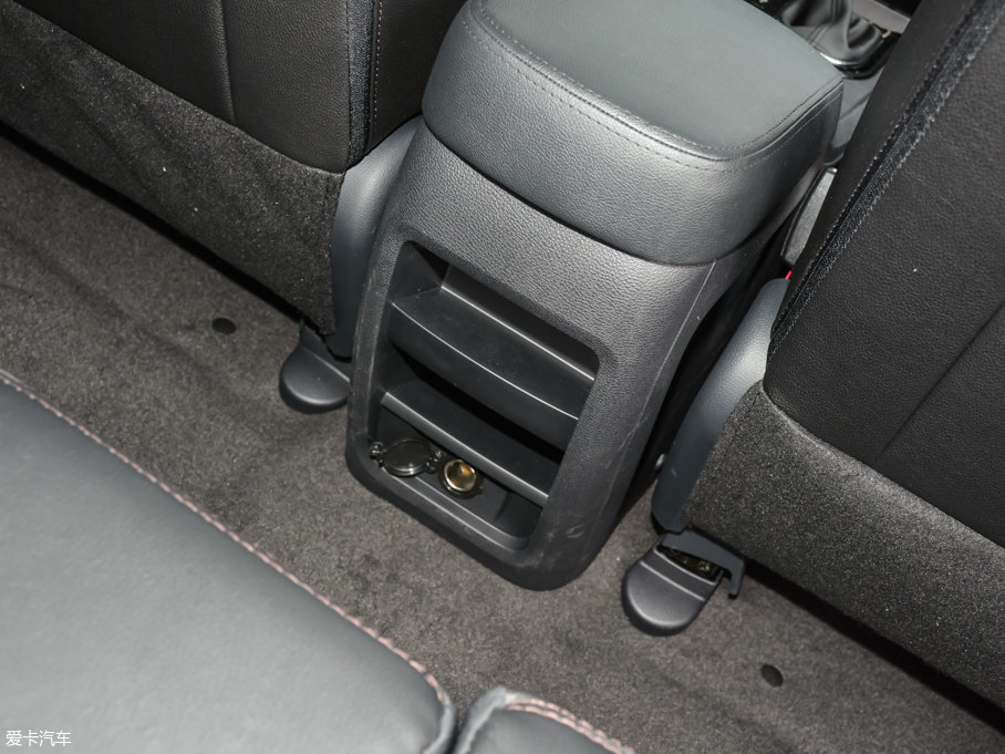 2017RS7 1.8T ԄӺA