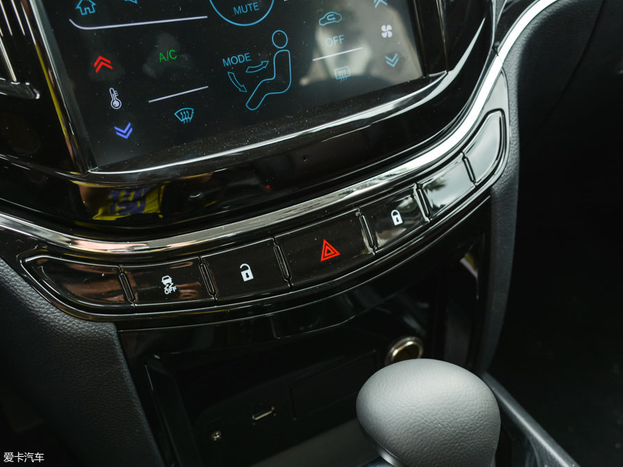 2017RS7 1.8T Ԅ(dng)A