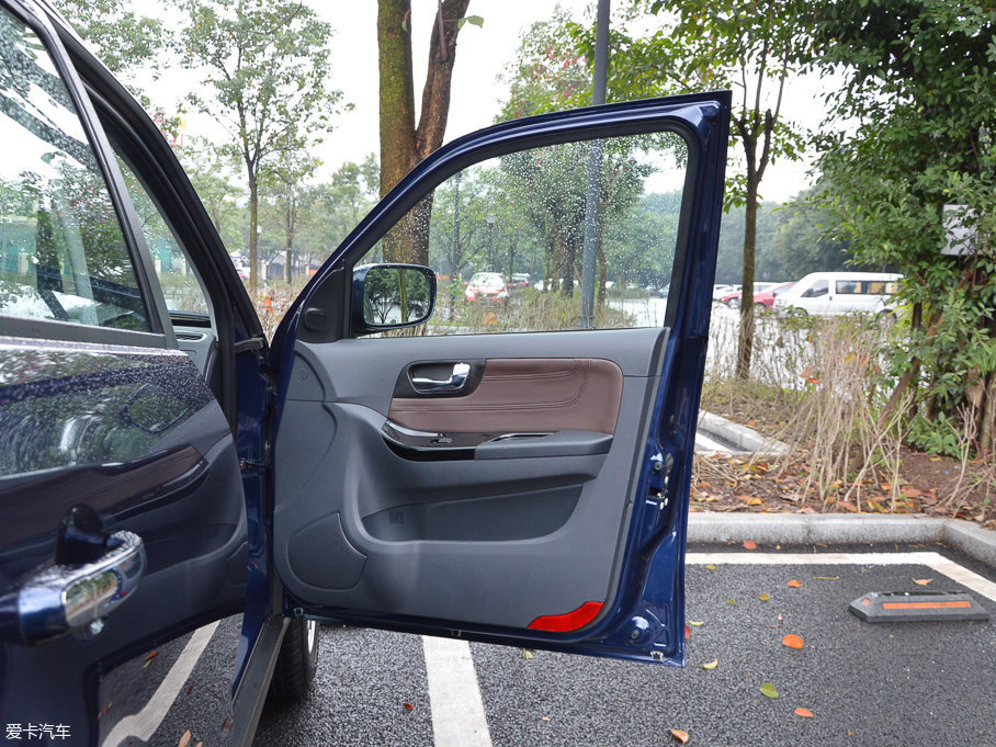 2017��RS7 1.8T �քӺ��A��