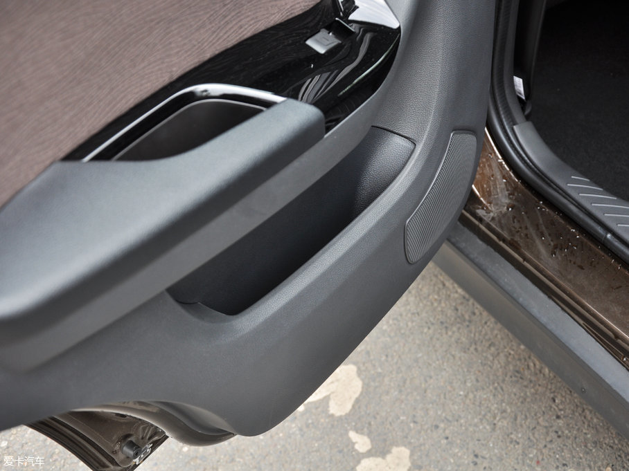 2017RS7 1.8T քIȰ