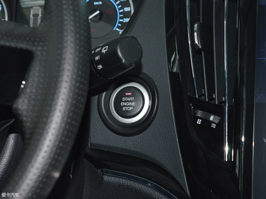 2017RS7 1.8T քӺA