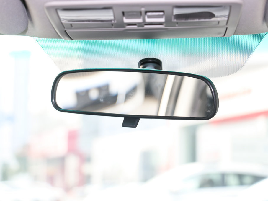 2017(li) 1.6L Ԅ(dng)A