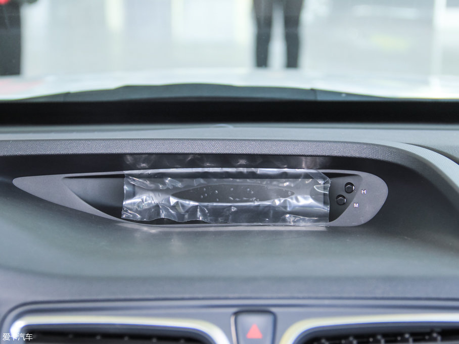 2017MPV 1.5T քm 7