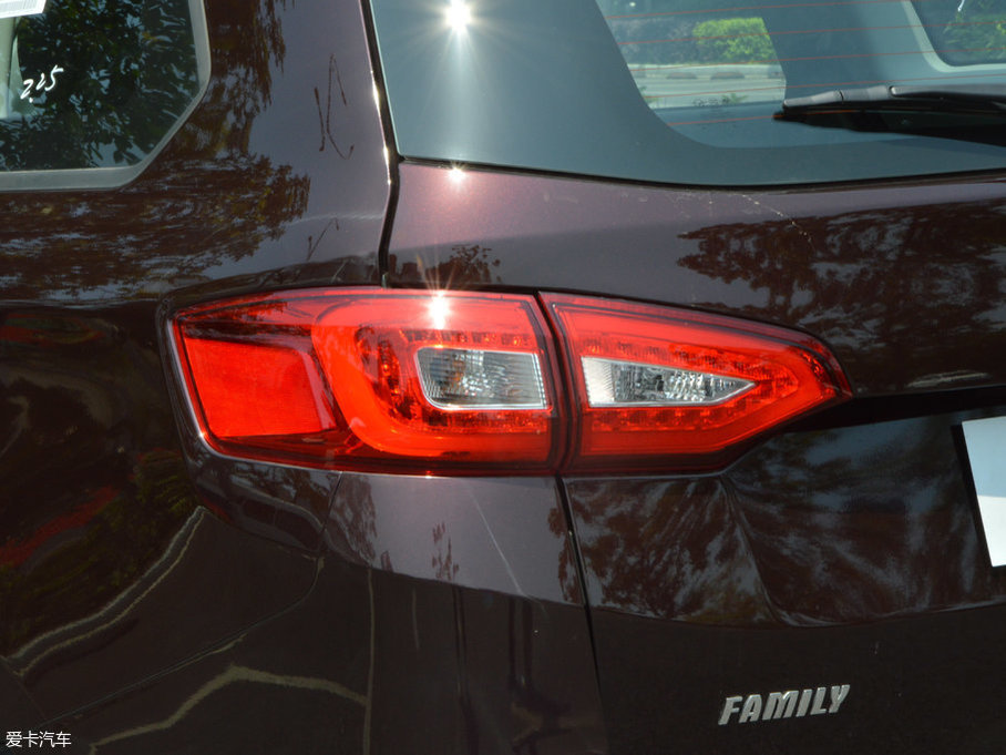 2017MPV 1.5T քm 7