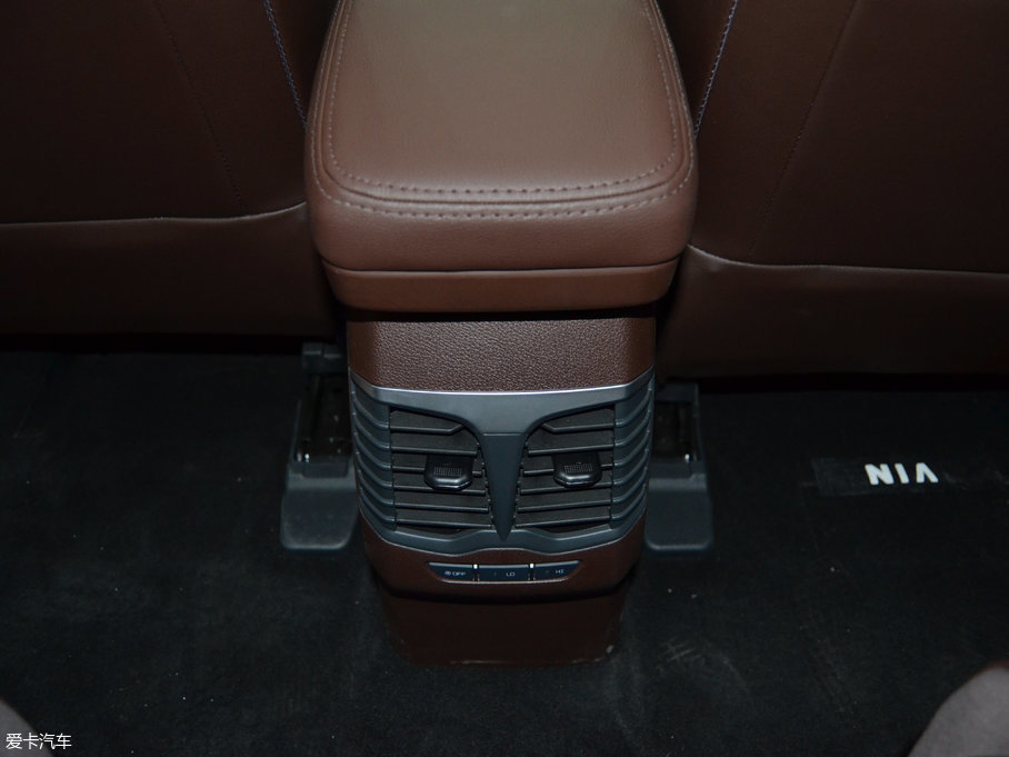 2017MPV 1.5T Ԅm 6