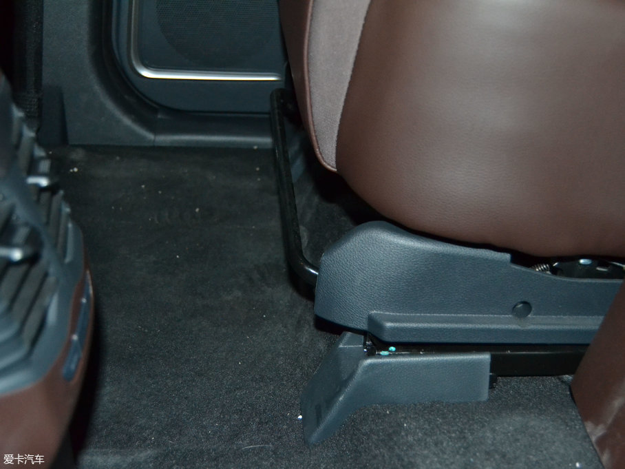 2017MPV 1.5T Ԅm 6