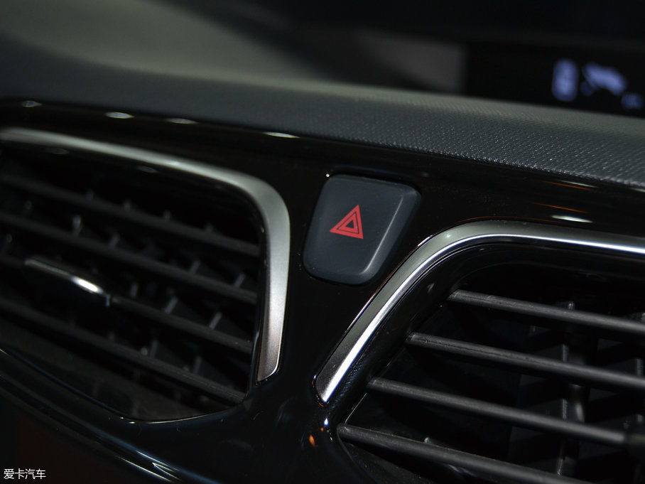 2017MPV 1.5T Ԅm 6