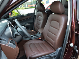 2017款1.5T 手动适·享型 7座 主驾驶座椅