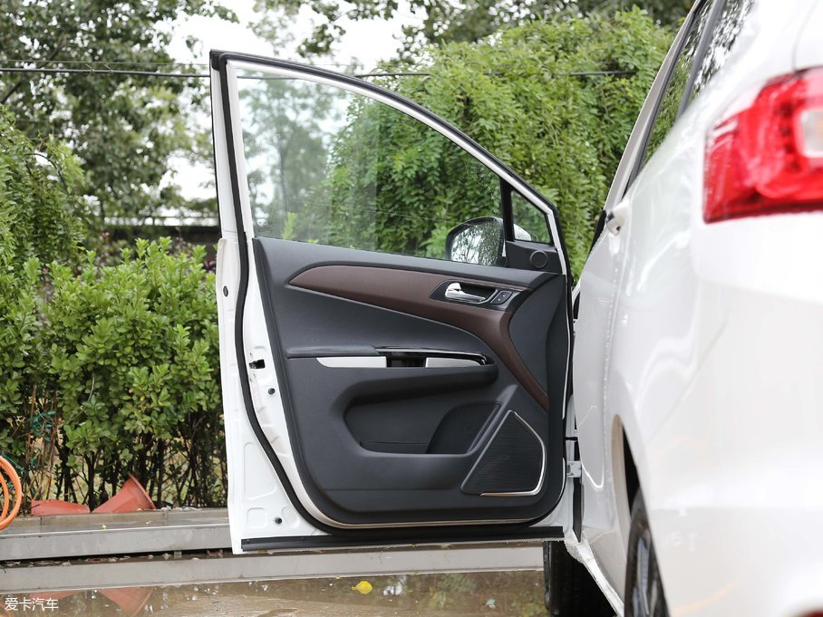 2017F7 1.5T 7ԄŞ