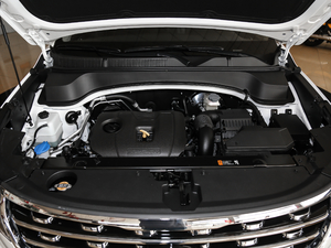 2018款2.0L 自动智享豪华版 发动机
