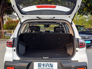 2018款基本型 行李厢空间