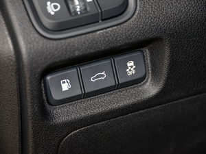 2019Pro 2.0L ԄӺA V п؅^