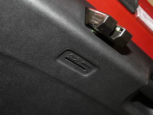 20181.4L Ԅ(dng)Ȥ V g