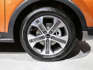 2019款1.4T 自动智享互联版GLS 轮圈