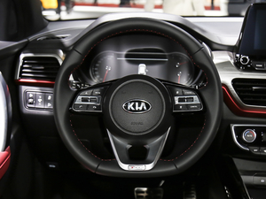 2019款1.4T 自动智享互联版GLS 方向盘